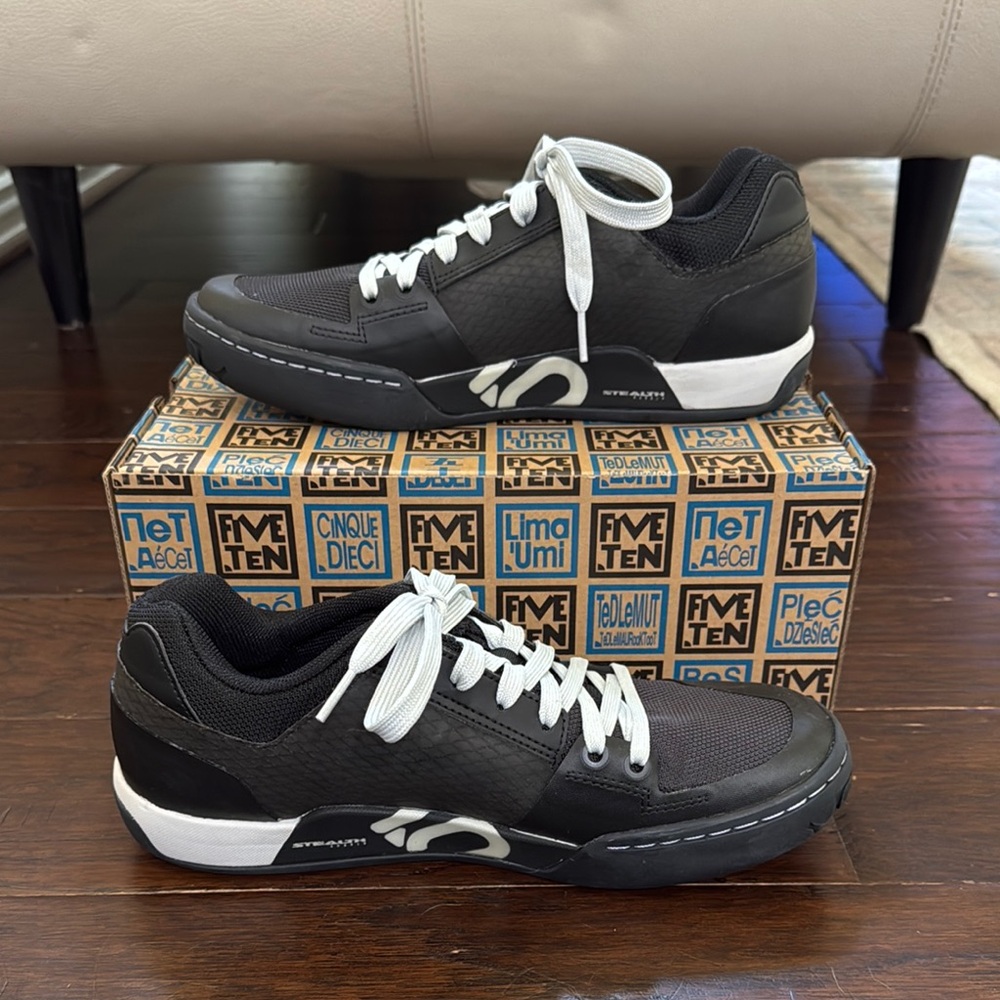 Flat pedal biking shoes by Freerider. Brand new never worn.